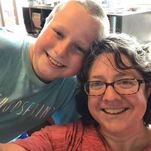 Meet your Posher, Lori